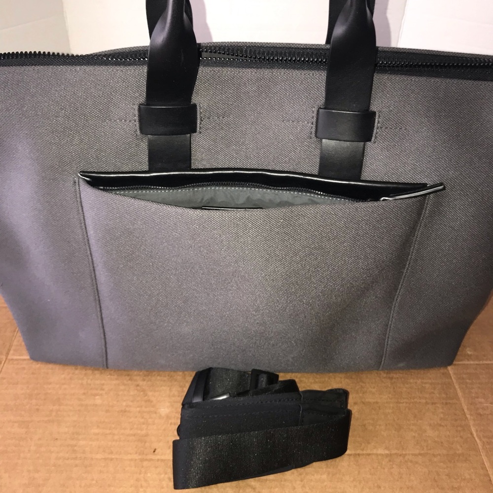Troubadour Grey Weekender Bag